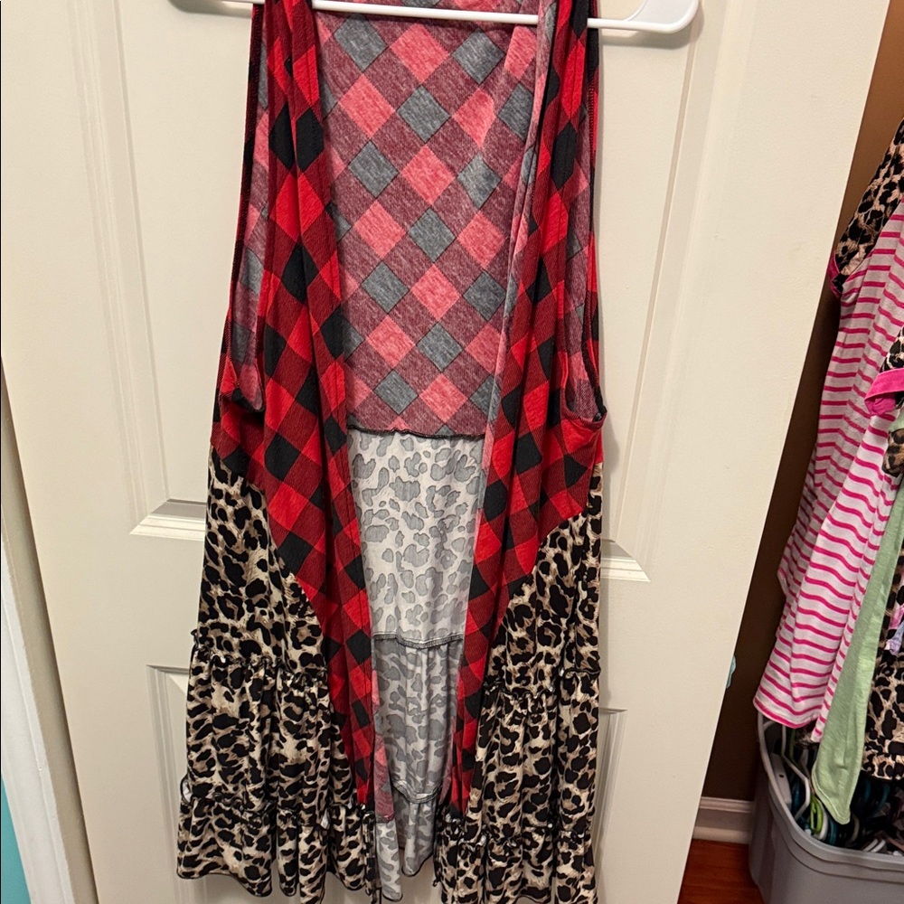 Stylish Red and Leopard Print Women's Blouse